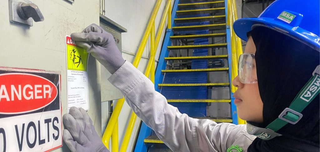 - standar jual jasa arc flash - Bandung - layanan jasa arc flash - bahaya - jasa konsultan arc flash - dampak - ada jasa arc flash - laporan - definisi jasa arc flash - lokal - pengertian jasa arc flash - ASEAN - jasa arching - Nusantara - jual jasa arc flash - di Jakarta - jasa arc flash - di Bandung - jasa asesmen arc flash - Sumatera - jasa assessment arc flash - Cikarang Barat - jasa arc flash - Karawang Timur - layanan arc flash - seluruh Indonesia - jasa arc flash - pabrik susu - layanan arc flash - manufacturing - jasa studi arc flash - kilang - jasa audit arc flash - plant - jasa arc flash - panel utama - jual arc flash - sistem listrik - jasa asesmen arc flash - kelistrikan - jasa assessment arc flash - listrik - jasa study arc flash - elektrikal - jasa arc flash - Jakarta - jasa arc flash - Cilegon - jasa pembuatan arc flash - Pabrik Amerika - jasa pembuatan arc flash - PMA - jasa arc flash - pembuatan baru arc flash assessment - inspeksi - asesmen arc flash baru - kondisi - pembaruan arc flash - switchboard - pembaruan arc flash - instalasi - pembuatan baru arc flash studi - jasa - studi arc flash baru - konsultan - asesmen arc flash pembaruan - konsultasi - studi arc flash pembaruan - konsultansi - asesmen arc flash pembaharuan - IEEE terbaru - studi arc flash pembaharuan - jenis pembaruan terkini - pembaruan arc flash - terakhir - pembaruan arc flash - anyar - pembaharuan arc flash - mutakhir - pembaharuan arc flash - hal - pembaruan studi arc flash - alasan - pembaruan asesmen arc flash - sebab - jasa analisa arc flash - Medan Barat - perusahaan arc flash - Bulukumba - konsultasi arc flash - Cilegon Timur - arc flash Indonesia - konsultasi - arc flash di Indonesia - konsultansi - arc flash seluruh Indonesia - analisis - arc flash di Indonesia - kajian - arc flash Indonesia - evaluasi - arc flash dalam Indonesia - pelaporan - arc flash pabrik Indonesia - industri - studi arc flash menggunakan ETAP - Jakarta - studi arc flash dengan ETAP - Banten - analisis arc flash menggunakan ETAP - jasa arc flash - Tangerang - asesmen arc flash menggunakan ETAP - Cikande - studi arc flash menggunakan ETAP - Cikupa - analisis arc flash dengan ETAP - Bitung - evaluasi arc flash menggunakan ETAP - Karawaci - asesmen arc flash dengan ETAP - Cilegon - studi arc flash menggunakan ETAP versi 20.0 - asesmen resiko busur api - jasa asesmen tingkat keparahan busur api - ETAP - asesmen risiko arc flashSurabaya - masih konsultan evaluasi arc flash - layanan jasa arc flash - penunjukan konsultan asesmen arc flash - Permenaker studi arc flash sistem kelistrikan - konsultan audit arc flash pada listrik gedung - jasa konsultan arc flash di Bekasi or konsultan evaluasi arc flash Bintan - jasa arc flash assessment kebalikan risiko arc flash - mengapa melakukan evaluasi arc flash pembaruan - analisis arc flash listrik - standar analisis arc flash industri - konsultan arc flash di Tangerang Selatan - IEEE 1584 - konsultan arc flash di Jakarta - NEC - konsultan arc flash di Bandung - konsultan arc flash Jakarta - IEC - konsultan analisis arc flash - ISO - konsultan asesmen arc flash - arus lebih - konsultan arc flash Semarang - apakah analisis arc flash - studi arc flash adalah - sedangkan asesmen arc flash adalah - layanan asesmen arc flash - pola - konsultan arc flash Yogyakarta - konsultan arc flash Medan - Padang - konsultan studi arc flash - Bogor - konsultan asesmen arc flash - Ciawi - konsultan arc flash di Citeureup - pembaruan asesmen arc flash - Cilangkap - konsultan arc flash - sebuah laporan konsultan asesmen arc flash - SNI - konsultan arc flash Kalimantan - trik konsultan asesmen arc flash - makalah studi dan analisis arc flash Bangka - konsultan analisis arc flash - apa jasa konsultan asesmen arc flash - mencari jasa konsultan asesmen arc flash industrial - konsultan analisis arc flash Batam - skripsi studi arc flash - NFPA - studi arc flash industri berat - konsultan analisa arc flash - BPPT - konsultan asesmen arc flash - buku studi arc flash - Karawang Timur - konsultan asesmen arc flash - Bekasi Barat - harga jasa arc flash - konsultasi asesmen arc flash - Badung Bali - konsultasi arc flash - Banyuwangi - konsultan asesmen arc flash - berupa studi arc flash adalah - konsultan studi arc flash pembangkit listrik - PLTN - konsultan asesmen arc flash gardu distribusi - SNI - konsultan arc flash - IEC - konsultan studi arc flash - IEEE 5184 - konsultan asesmen arc flash - SNI - konsultan studi busur api - Permenaker - konsultan arc flash di Jakarta - konsultan studi arc flash di Jakarta Pusat - konsultan asesmen arc flash di Jakarta Barat - konsultan studi busur api - suatu asesmen arc flash industri - asistensi arc flash dunia - konsultan arc flash di Tangerang Selatan - Banjarmasin - konsultan studi arc flash di Banten - Kutai - konsultan asesmen arc flash - Lampung - konsultan studi busur api - Banten - konsultan arc flash - Ambon - konsultan studi arc flash - Mataram - konsultan asesmen arc flash - Lombok - konsultan studi busur api - Denpasar - konsultan arc flash - Bintan - konsultan studi arc flash - Palembang - konsultan asesmen arc flash - Jakarta Utara - konsultan studi busur api - Padang - konsultan arc flash - Aceh - konsultan studi arc flash - Medan - konsultan asesmen arc flash - Lubuk Pakam - konsultan studi busur api - intisari studi arc flash atau busur api - Langsa - konsultan arc flash - Pangkalan Susu - konsultan studi arc flash - Binjai - konsultan asesmen resiko arc flash - jenis jasa arc flash - Cilincing - konsultan studi busur api - proposal asesmen risiko arc flash saja - proposal konsultan arc flash pembaruan - dii mana konsultan studi arc flash di BSD Tangerang Selatan - satu konsultan asesmen arc flash Cilegon - konsultan studi busur api Majalaya - konsultan arc flash di Bandung - konsultan studi arc flash di Medan - konsultan asesmen arc flash di Surabaya - konsultan studi busur api Perak - konsultan arc flash Sigli - konsultan studi arc flash - Banda Aceh - konsultan asesmen arc flash pembaruan - Bumi Serpong Damai - konsultan studi busur api di Banten Tengah - konsultan arc flash - Cikupa - konsultan asesmen arc flash - Bitung - konsultan analisa arc flash - Balaraja - konsultan analisis arc flash - Kisaran - konsultan asesmen arc flash - studi arc flash - dengan asesmen arc flash pembaruan - berikut studi busur api - jasa arc flash - antara lain asesmen busur api - mana studi arc flash - artikel studi arc flash pembaruan - tulisan asesmen arc flash - langkah-langkah studi arc flash - prosedur studi arc flash - instruksi studi arc flash - aturan asesmen arc flash - Bandung - asesmen resiko arc flash - Balikpapan - studi resiko arc flash - Kuala Namu - pembaruan asesmen bahaya arc flash -